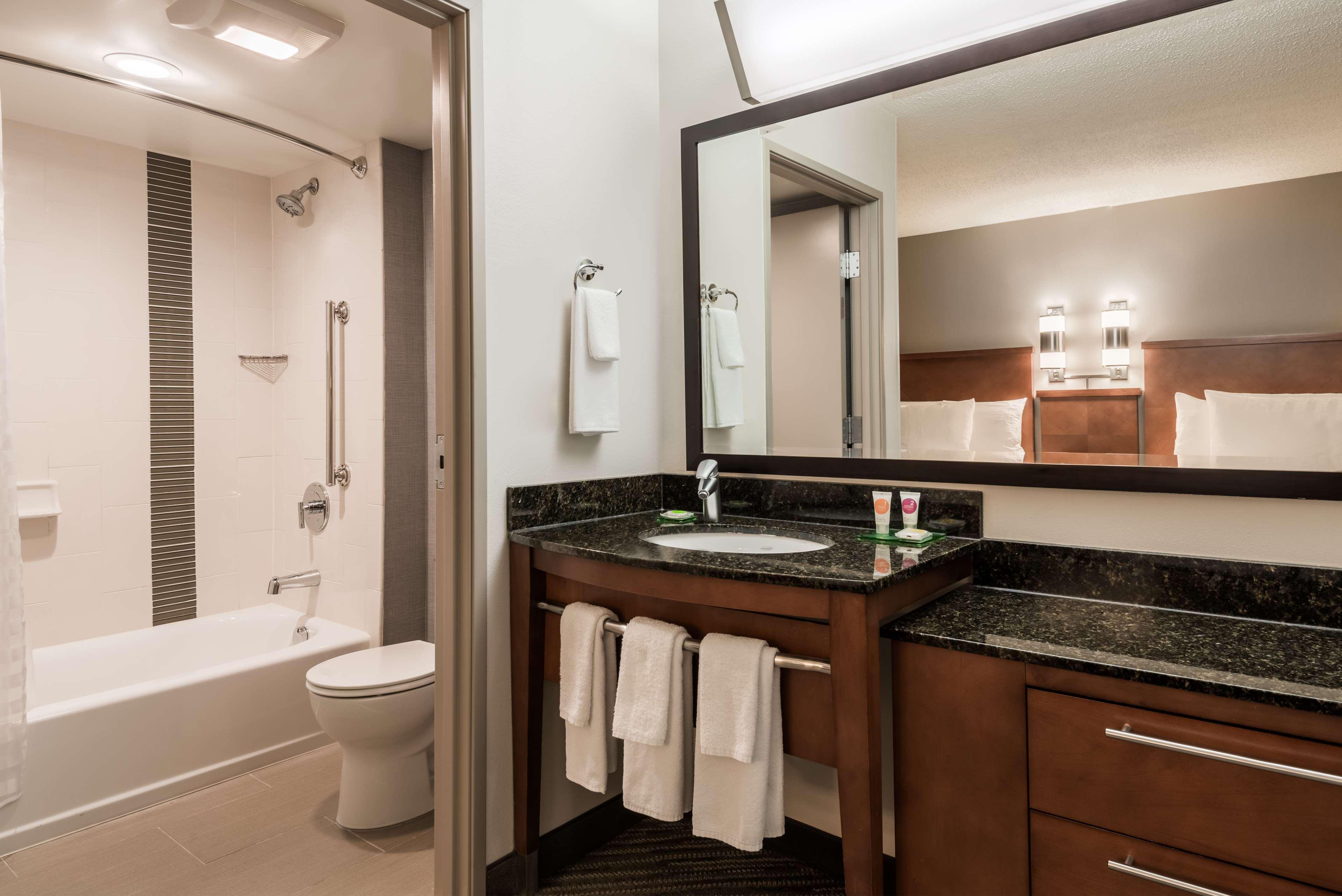 Hyatt Place Bentonville Rogers Eksteriør billede